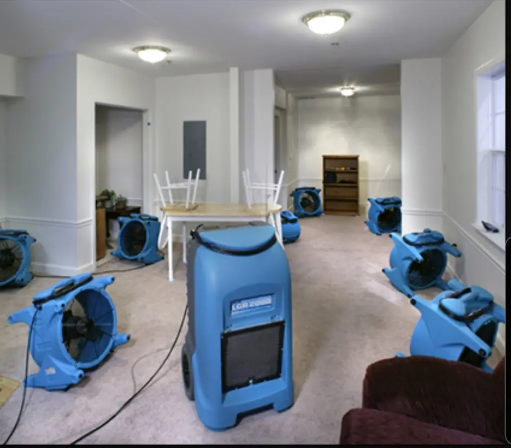 Air movers and dehumidifier setup for Water Extraction & Removal in Beacon Square